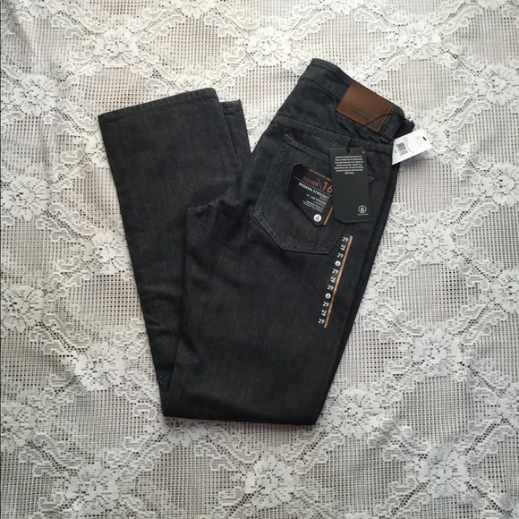 volcom solver 16 modern straight